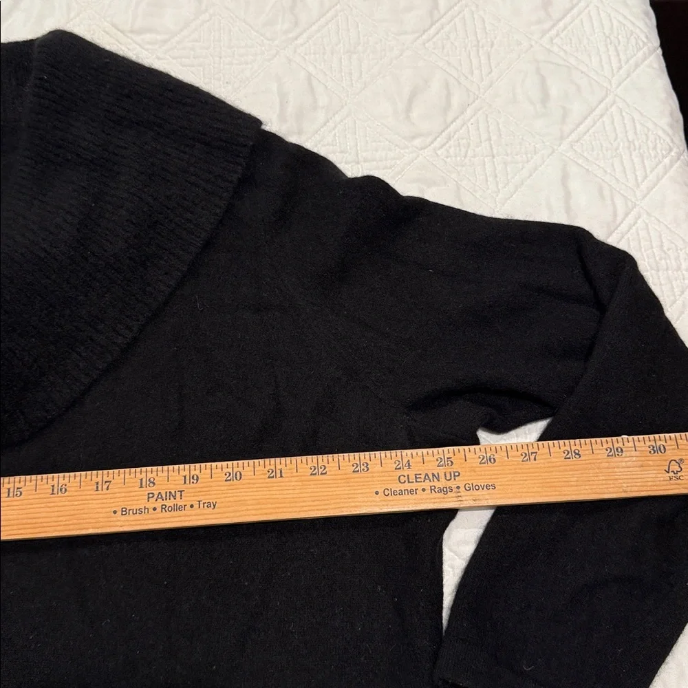 100% Cashmere cowl turtleneck sweater. Lord and Taylor. 3X - Picture 3 of 6